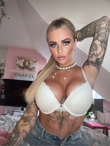 🔥 Jade britani page leaked private photo uncensored full