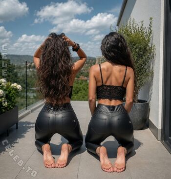 🔥 Jakic twins leaked private photo uncensored full