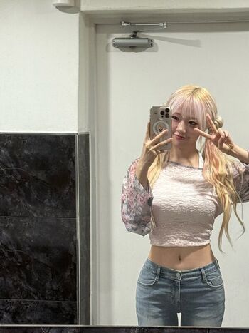 🔥 Jeewon leaked private photo uncensored full