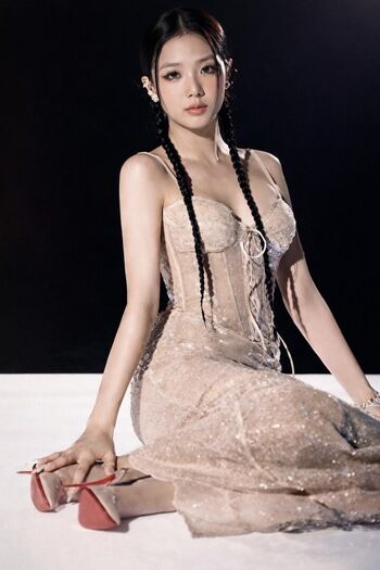 🔥 Jisoo  page leaked private photo uncensored full