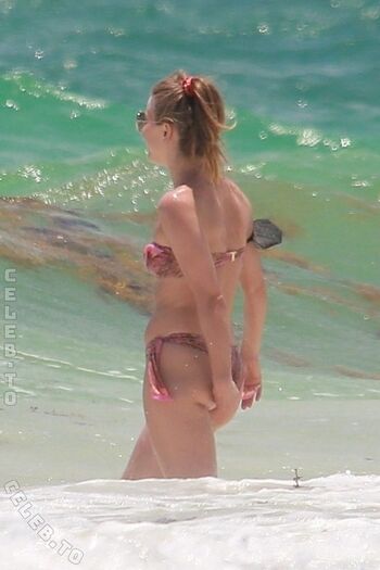 🔥 Julianne hough page leaked private photo uncensored full