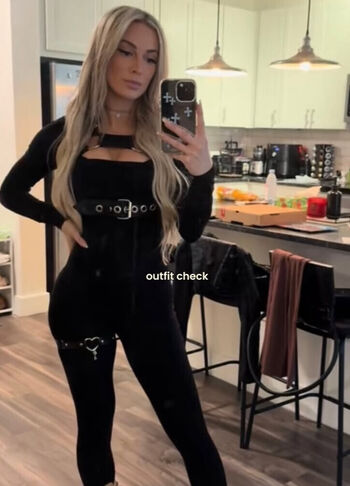 🔥 Karmen petrovic leaked private photo uncensored full