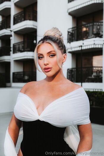 🔥 Kayley gunner leaked private photo uncensored full