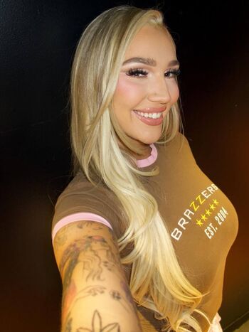 🔥 Kendra sunderland  page leaked private photo uncensored full