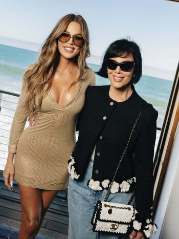 🔥 Khloe kardashian  page leaked private photo uncensored full