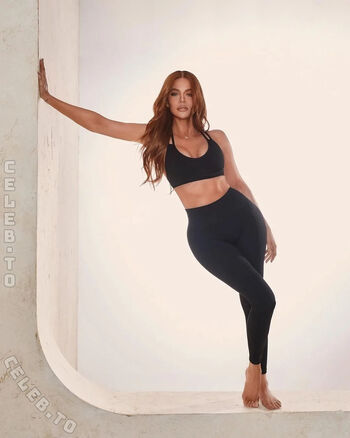 🔥 Khloe kardashian  page leaked private photo uncensored full