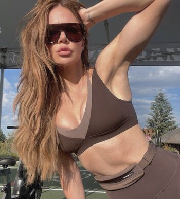 🔥 Khloe kardashian leaked private photo uncensored full