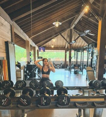 🔥 Khloe kardashian leaked private photo uncensored full