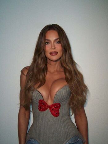 🔥 Khloe kardashian leaked private photo uncensored full