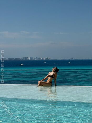 🔥 Kira kosarin  page leaked private photo uncensored full