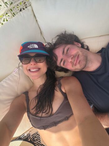 🔥 Kira kosarin  page leaked private photo uncensored full