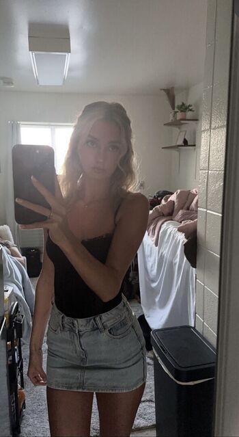 🔥 Krystinh page leaked private photo uncensored full