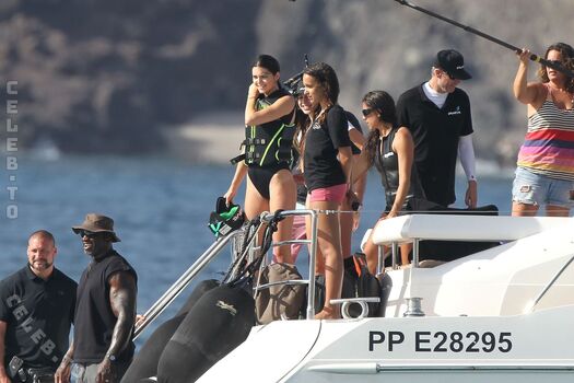 🔥 Kylie jenner  page leaked private photo uncensored full