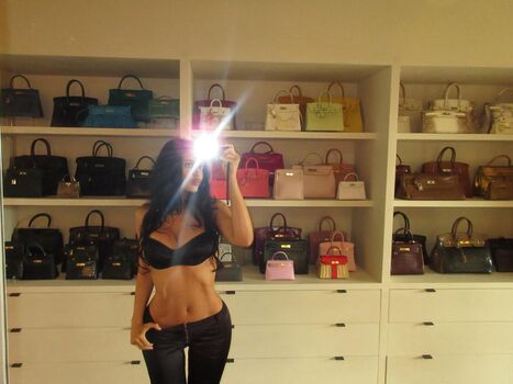 🔥 Kylie jenner  page leaked private photo uncensored full