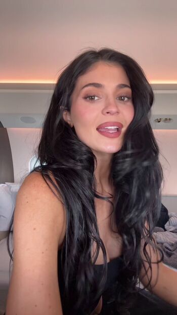 🔥 Kylie jenner  page leaked private photo uncensored full