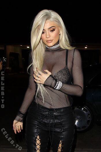 🔥 Kylie jenner  page leaked private photo uncensored full