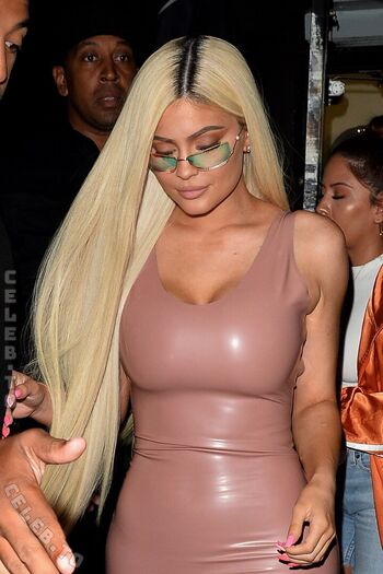 🔥 Kylie jenner leaked private photo uncensored full