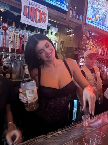 🔥 Kylie jenner leaked private photo uncensored full