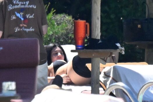 🔥 Kylie jenner leaked private photo uncensored full