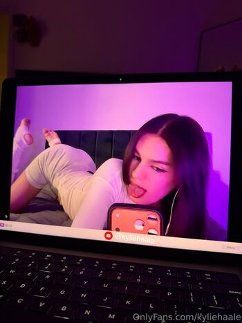 🔥 Kyliehaale  page leaked private photo uncensored full