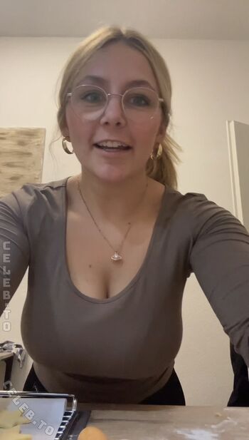 🔥 Lara esser leaked private photo uncensored full