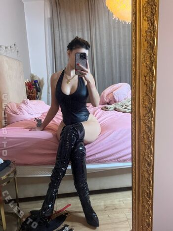🔥 Lara winter page leaked private photo uncensored full