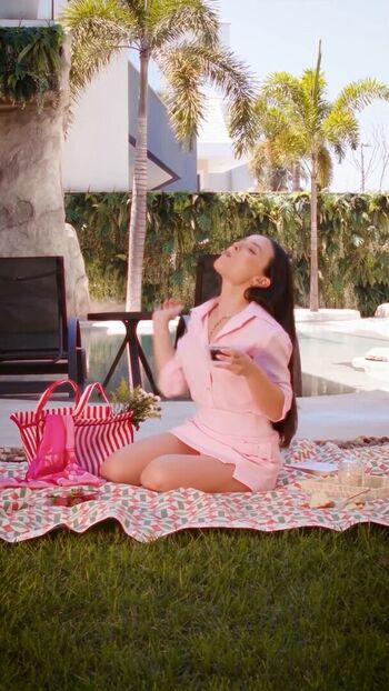 🔥 Larissa manoela page leaked private photo uncensored full