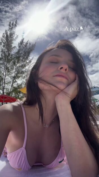 🔥 Larissa manoela page leaked private photo uncensored full
