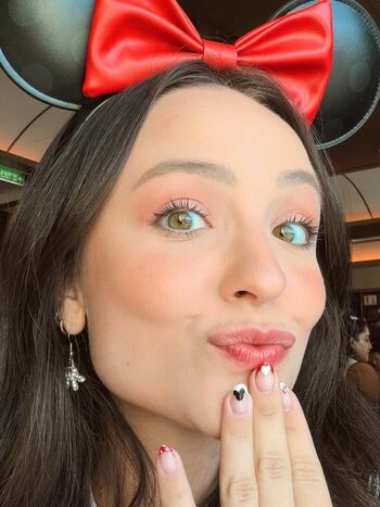 🔥 Larissa manoela page leaked private photo uncensored full