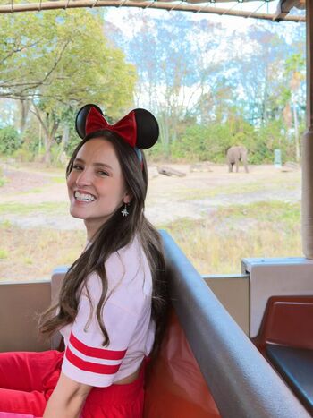 🔥 Larissa manoela page leaked private photo uncensored full