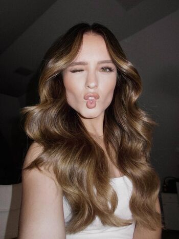 🔥 Larissa manoela page leaked private photo uncensored full