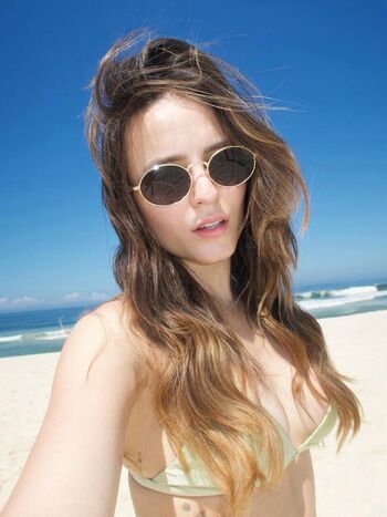 🔥 Larissa manoela page leaked private photo uncensored full