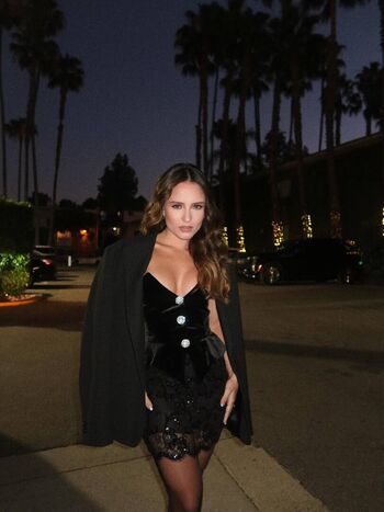 🔥 Larissa manoela page leaked private photo uncensored full