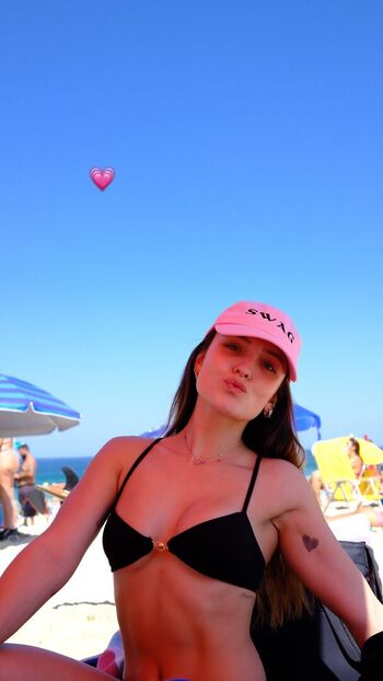 🔥 Larissa manoela leaked private photo uncensored full