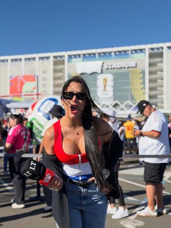 🔥 Larissa riquelme leaked private photo uncensored full