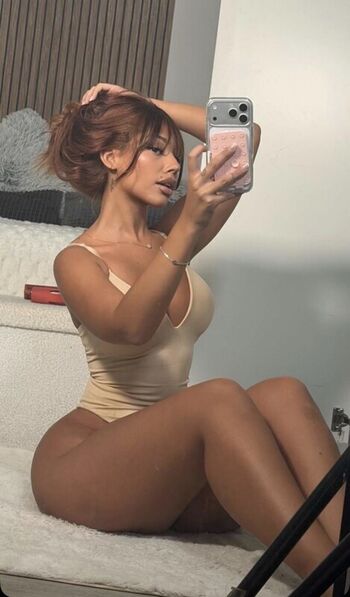 🔥 Laurgmzz leaked private photo uncensored full