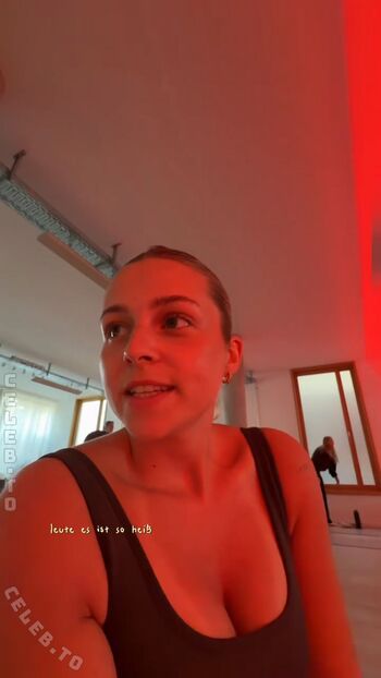 🔥 Lea breuer leaked private photo uncensored full