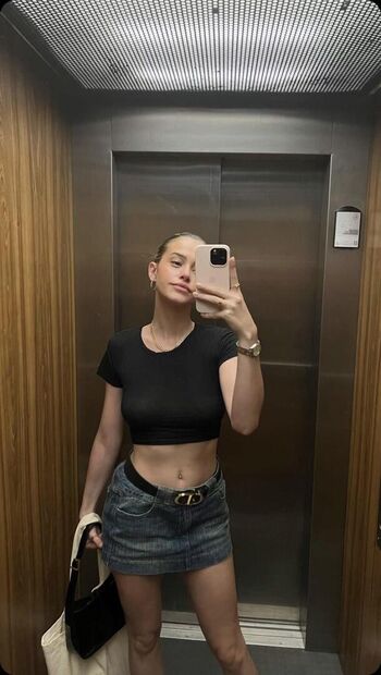 🔥 Lea elui page leaked private photo uncensored full