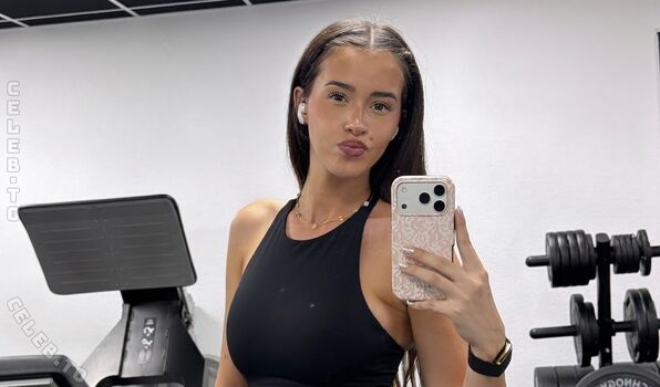 🔥 Lea elui page leaked private photo uncensored full