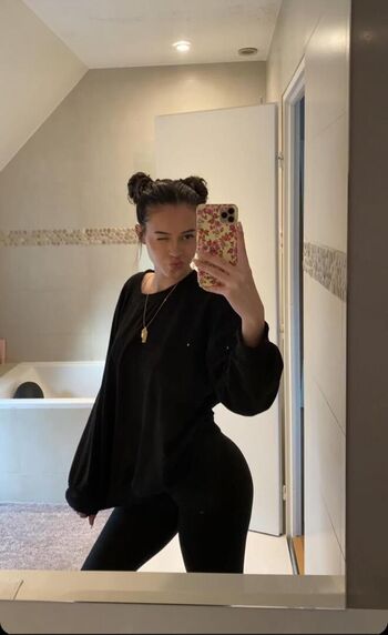 🔥 Lea elui page leaked private photo uncensored full