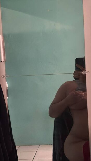 🔥 Leogurlll leaked private photo uncensored full