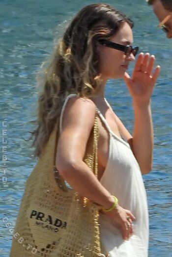 🔥 Lily james page leaked private photo uncensored full