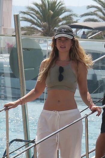 🔥 Lily james page leaked private photo uncensored full