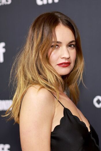 🔥 Lily james leaked private photo uncensored full