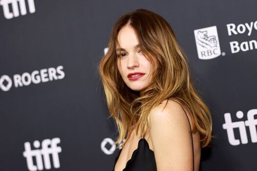 🔥 Lily james leaked private photo uncensored full