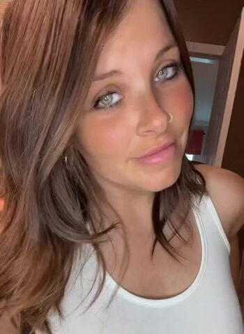 🔥 Lindzee leaked private photo uncensored full