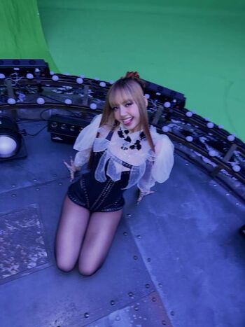 🔥 Lisa blackpink page leaked private photo uncensored full