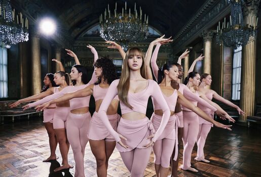 🔥 Lisa blackpink page leaked private photo uncensored full