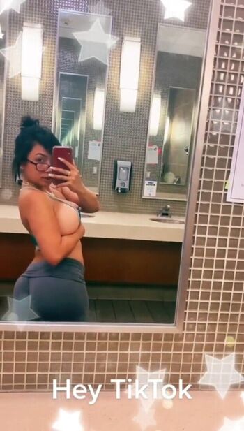 🔥 Lizzywurst page leaked private photo uncensored full