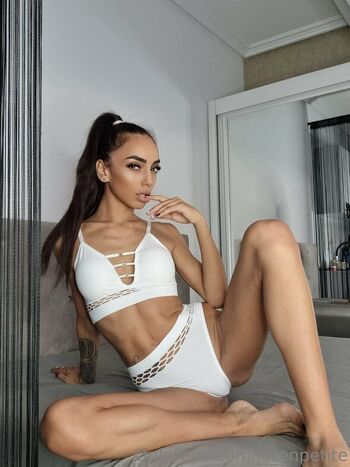 🔥 Lorenpetite leaked private photo uncensored full